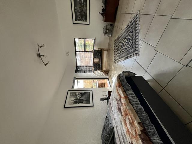 To Let 1 Bedroom Property for Rent in Kenilworth Western Cape